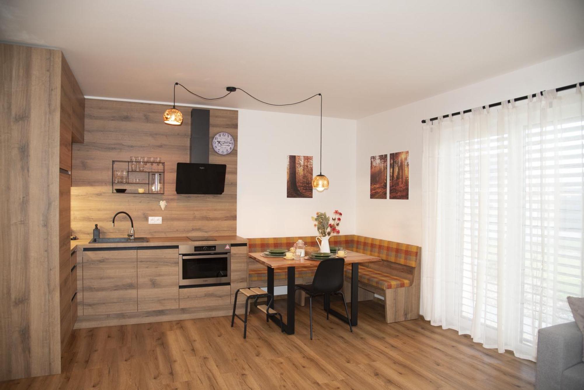 Nora Apartment *
